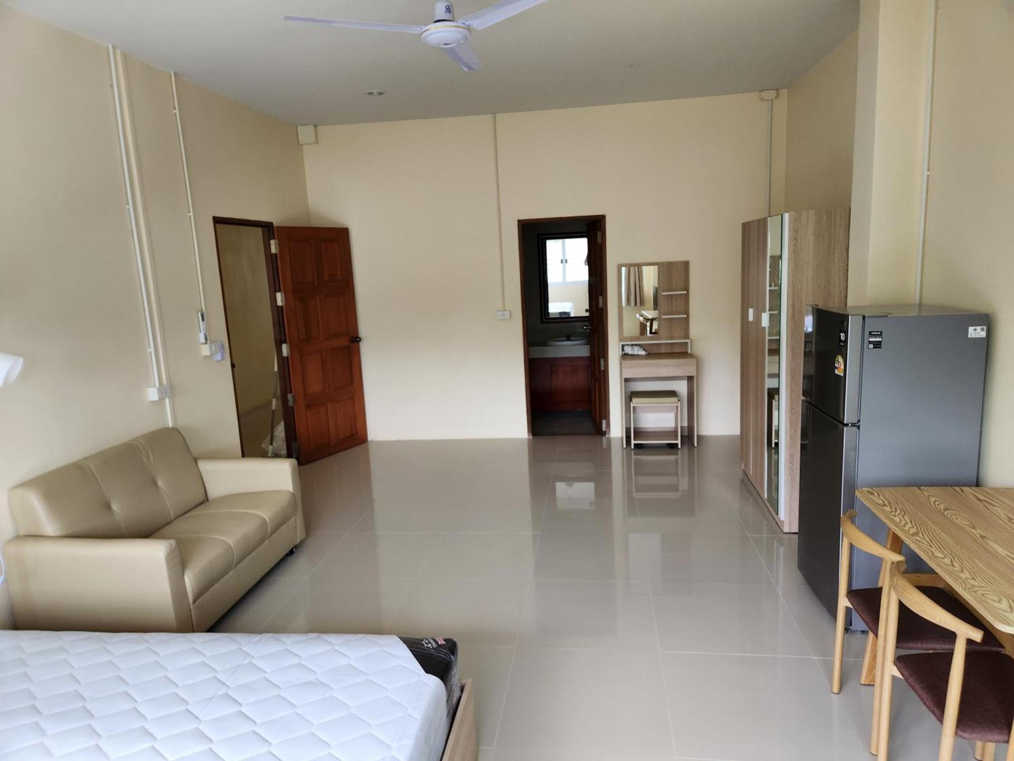 Skypearl Guesthouse & Pub Koh Tao Exteriör bild