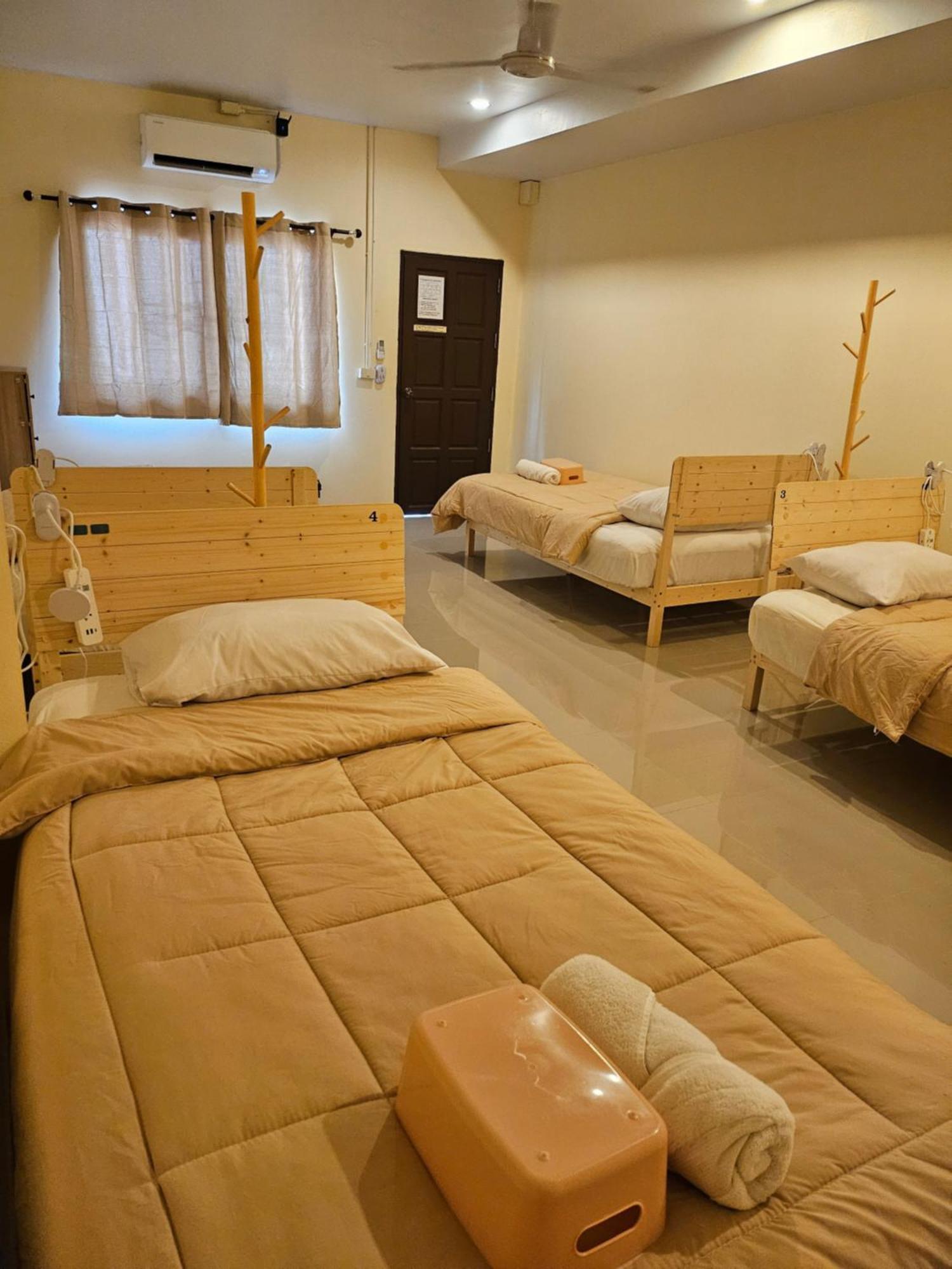 Skypearl Guesthouse & Pub Koh Tao Exteriör bild
